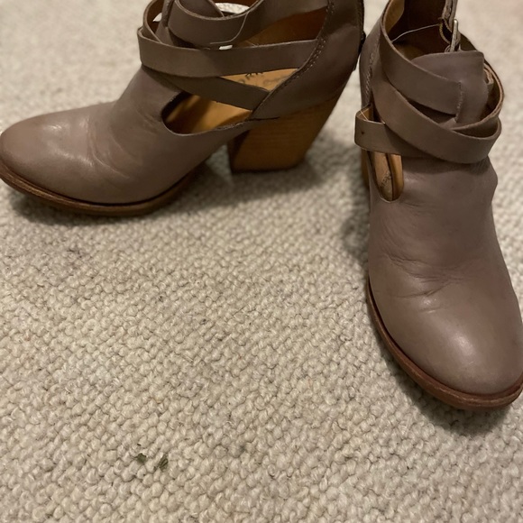 Kork booties - Picture 3 of 3